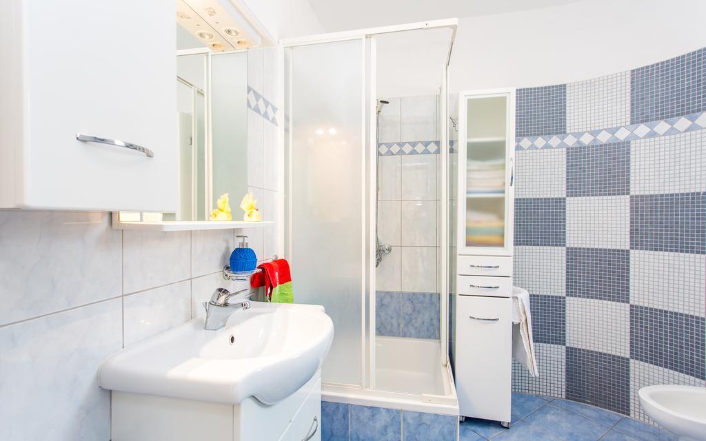Apartment Ana Polje  ภายนอก รูปภาพ